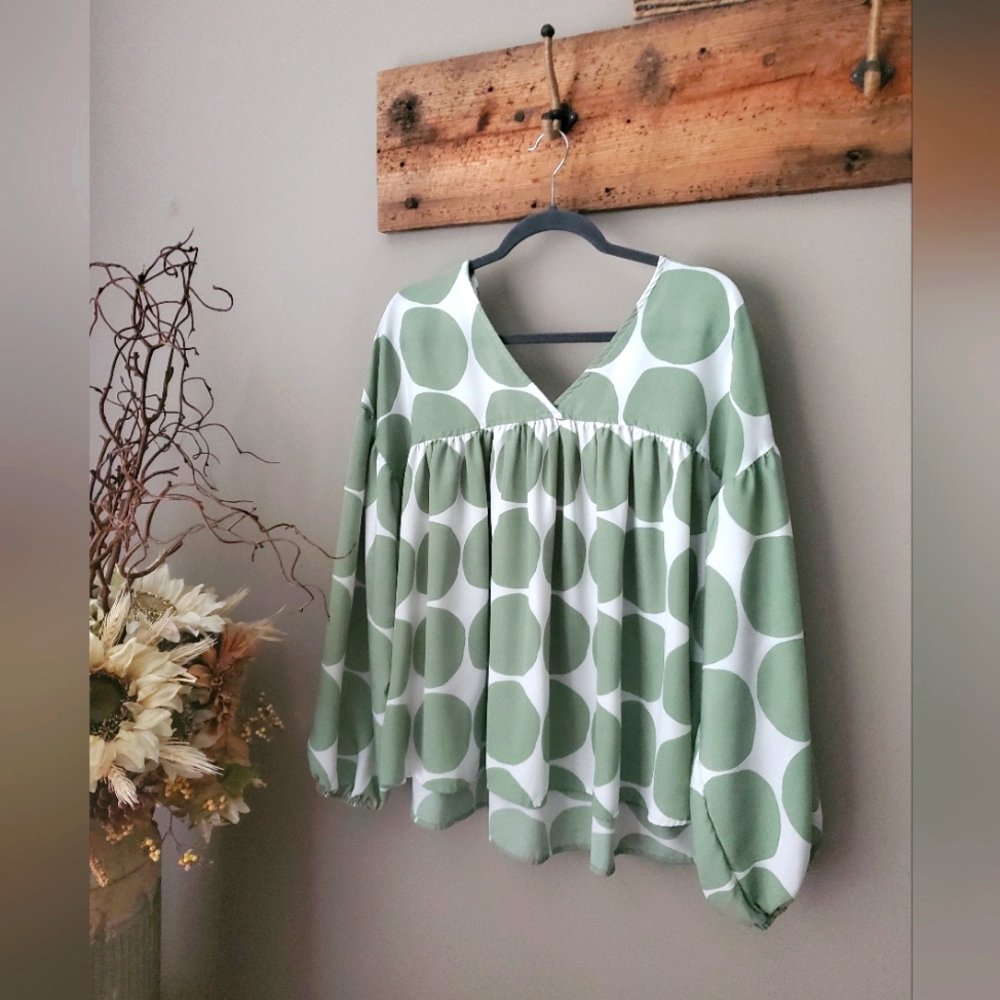 Extra Large Green Polka Dot Babydoll Top